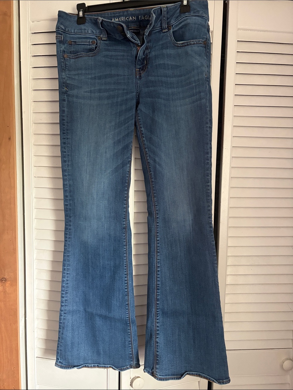 American Eagle Outfitters Light Blue Flared Jeans